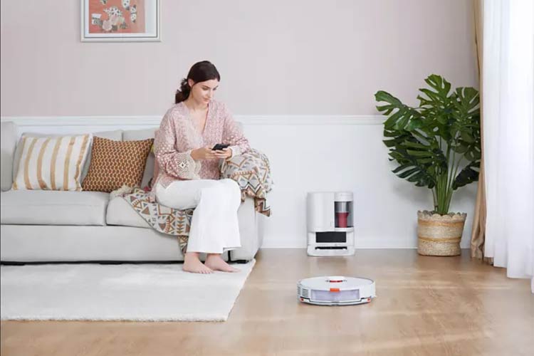 Roborock S7+ Saugroboter mit Absaugstation jetzt bei MediaMarkt