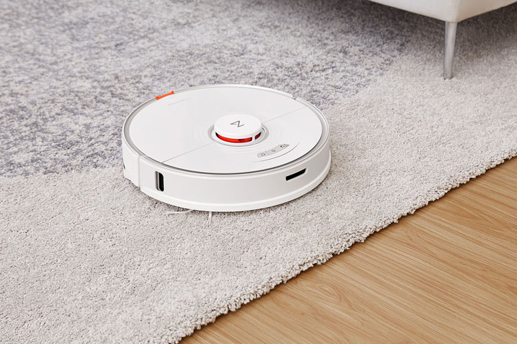 Frühe Amazon Black Friday Deals: Saugroboter & Akku-Wischsauger