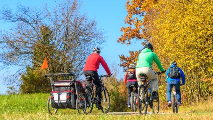 Fahrradanhänger richtig sichern und abschließen – so geht’s