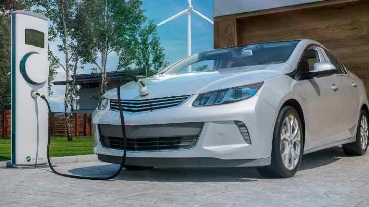 E-Auto Restwertleasing oder Kilometerleasing im Vergleich