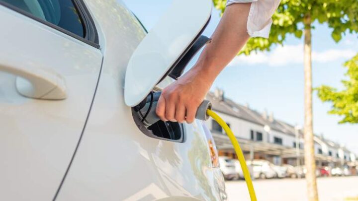 GELD FÜR eAUTO – Jetzt 400 Euro THG-Prämie bekommen!