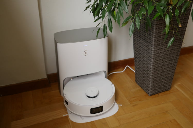 ECOVACS Deebot T10 Plus mit eingebauter Kamera im Test