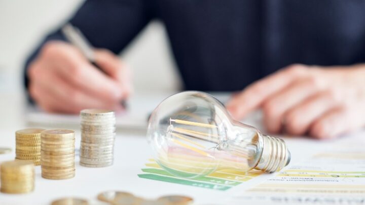 Stromverbrauch messen & Kosten berechnen – so geht’s
