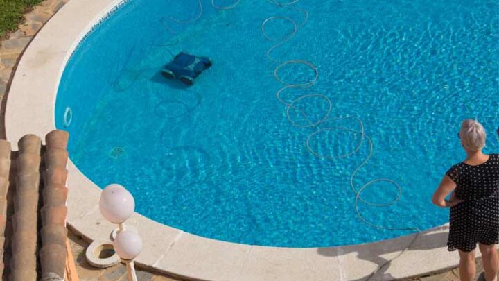 Poolroboter für Rundpools: Leistung und Preise im Test-Check