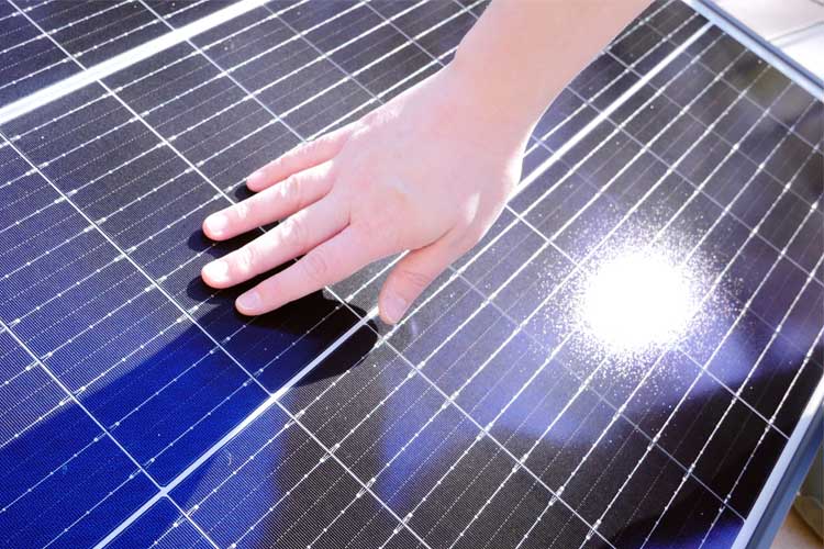 Solaranlage für den Balkon: Welches Modell nehmen?