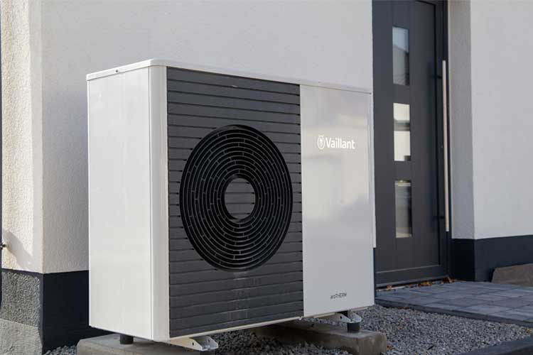 Außenaufstellung einer Wärmepumpe: Das ist wichtig