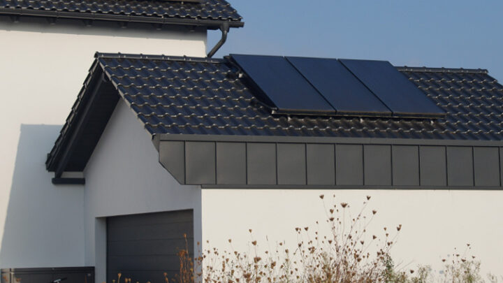 Mini-Solaranlage für Carport & Garage im Check