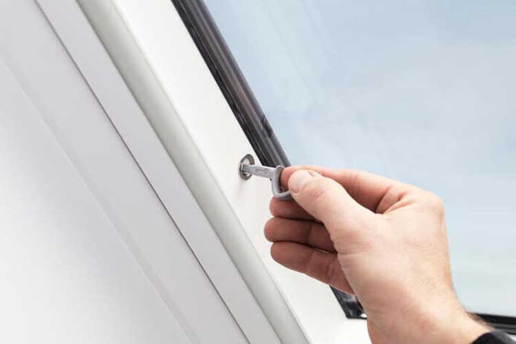 VELUX Dachfenster absichern – so geht’s