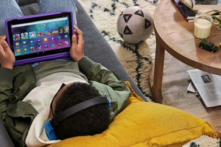 Saturn mit Amazon Back2School Angebot: Kindle, Fire HD & Co.
