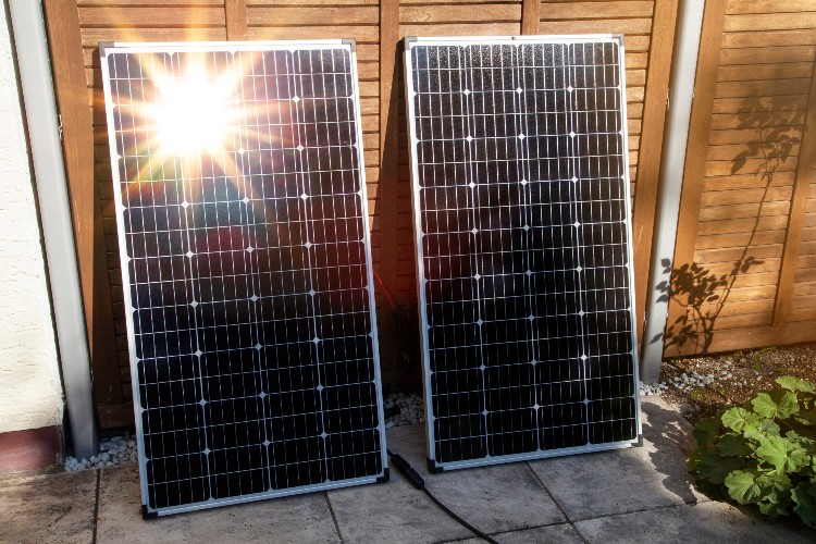 Balkonkraftwerk gegen Diebstahl sichern