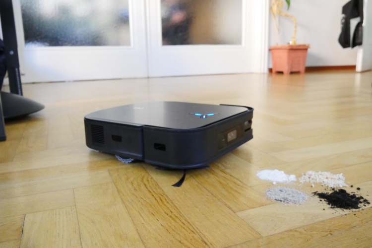 ECOVACS DEEBOT X2 OMNI Test: Wie gut ist der Saugroboter?