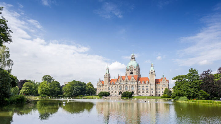 Photovoltaik in Hannover: Hier Anbieter und Elektriker finden