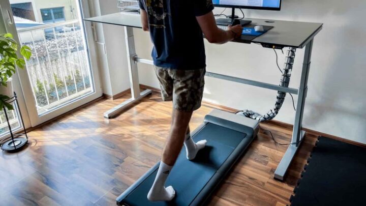Kingsmith WalkingPad P1 Schreibtisch Laufband im Test