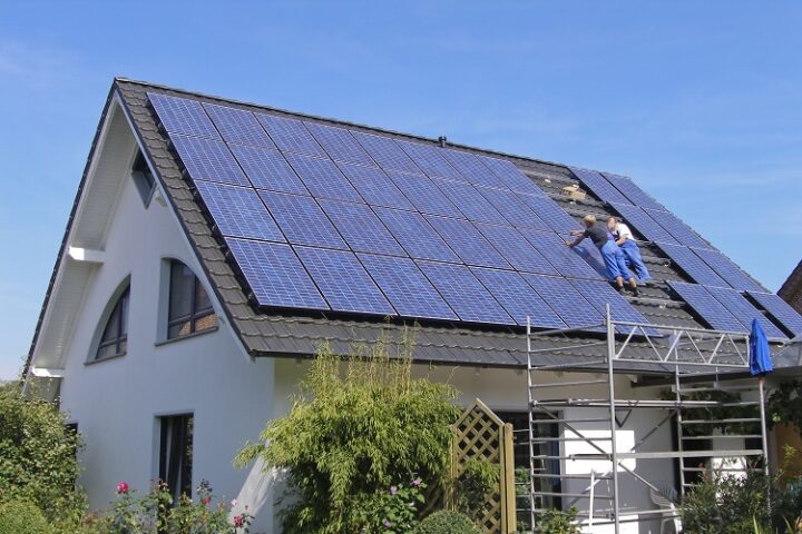 Photovoltaik Montage: Solaranlage richtig montieren