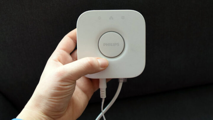 Philips Hue Bridge neu starten – so geht‘s