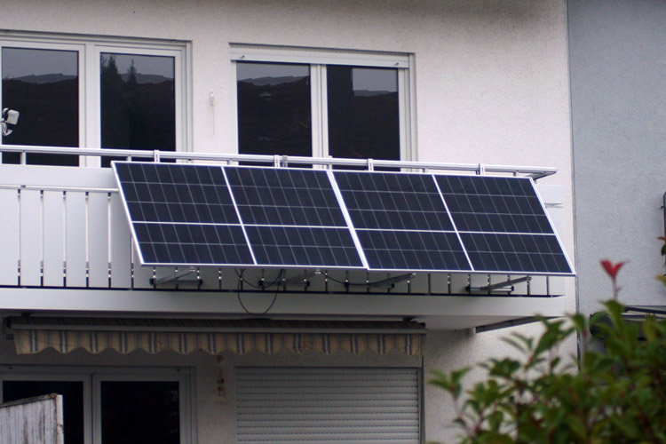 Balkonkraftwerke bald nur noch mit 960 Watt Leistung erlaubt?