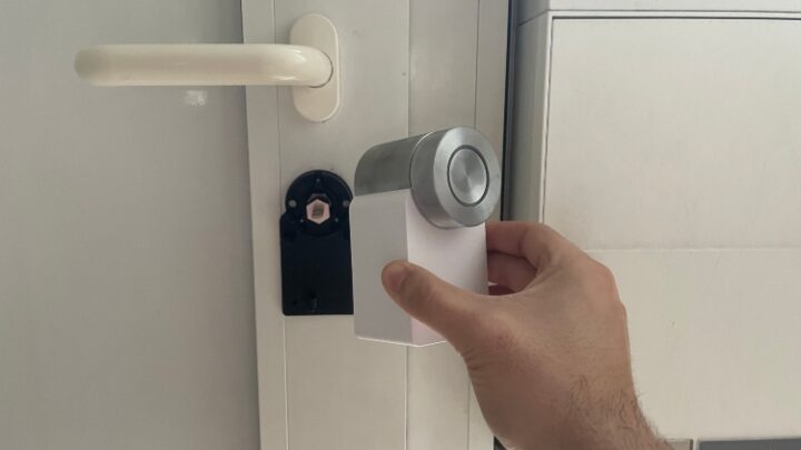 Elektronisches Türschloss nachrüsten: So geht’s!