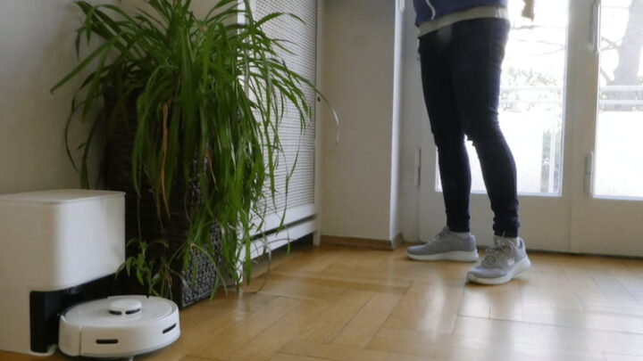 SwitchBot K10+: Kleiner Saugroboter mit großer Leistung