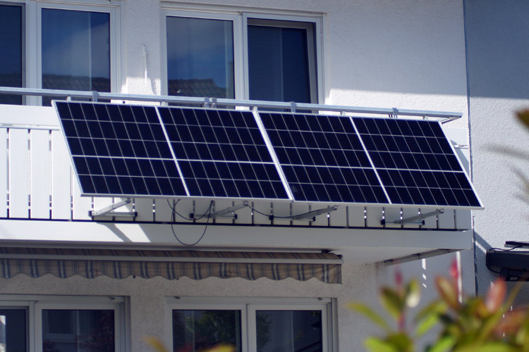 Die Ausrichtung der Solarpanele bestimmt den Stromertrag.