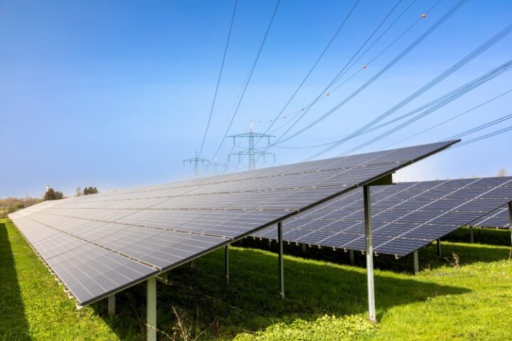 Solarpark bauen: Anleitung und Fördermöglichkeiten