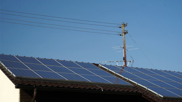 Solarstrom: Einspeisen oder selbst verbrauchen?