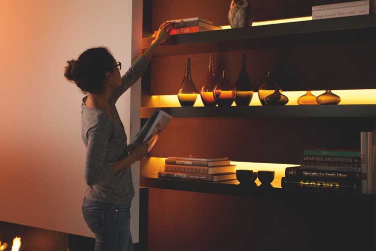 LED-Streifen Test Vergleich: ZigBee, WLAN, Bluetooth