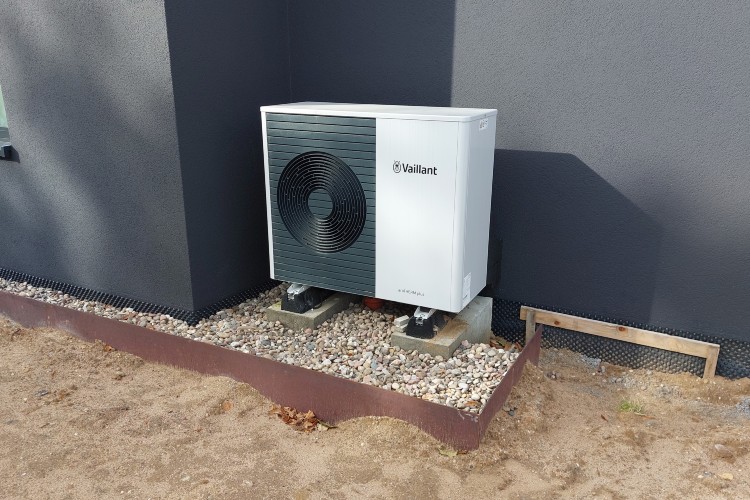 Hochtemperatur-Wärmepumpe im Altbau: Kosten & Funktion