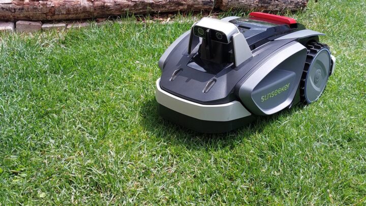 Das sind die 55 lustigsten Mähroboter Namen