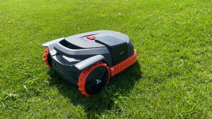 Segway Navimow X350 Test: Dieser Mähroboter schafft Sportplätze!