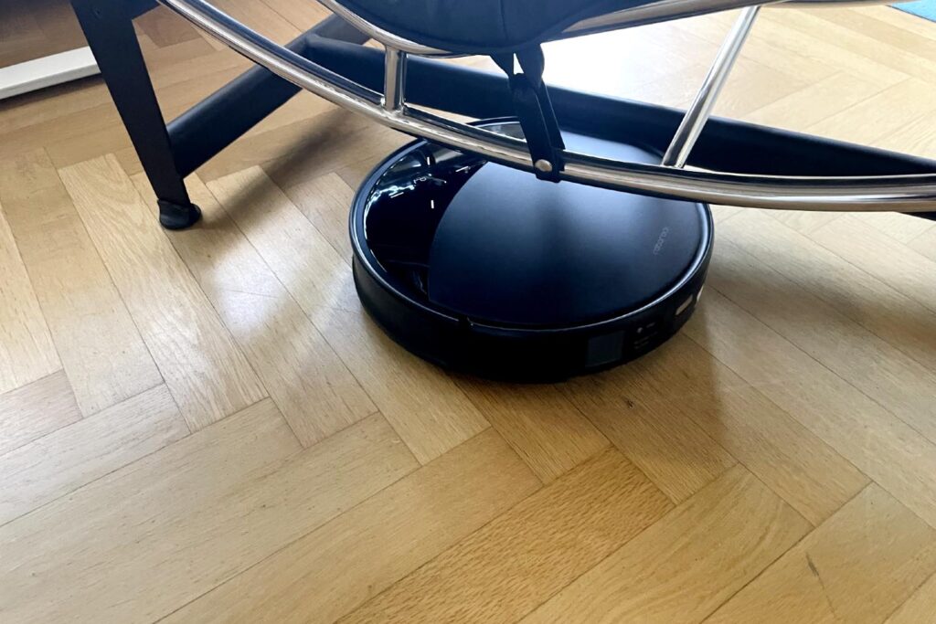 Wenig Platz? Das ist der beste Saugroboter für kleine Wohnungen!