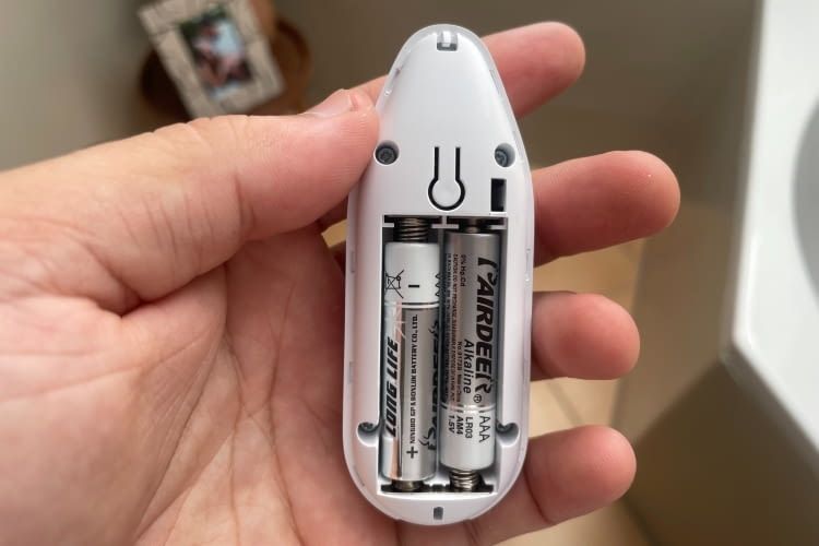 Die Batterien sollen ein Jahr lang halten Die Batterien sollen ein Jahr lang halten