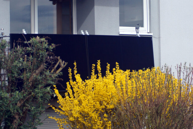 Balkonkraftwerk mit Verschattung: Wie schlimm ist es?