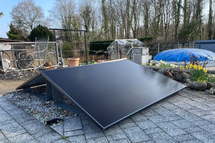 Das Yuma Deep Black überzeugt im schicken schwarzen Design Das Yuma Deep Black überzeugt im schicken schwarzen Design