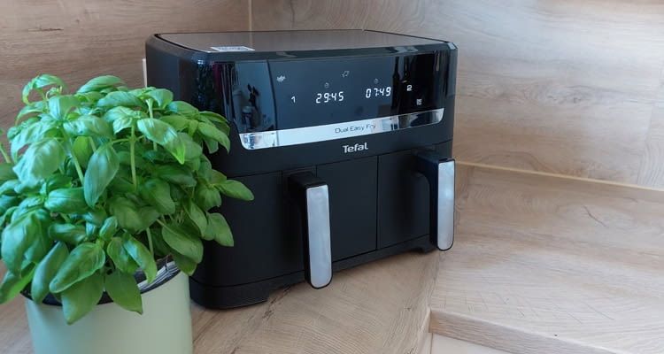 Optisch konnte uns die Doppelkammerfritteuse voll überzeugen Optisch konnte uns die Doppelkammerfritteuse voll überzeugen