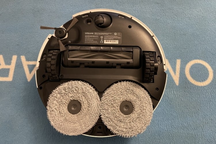 Mopps, Hauptbürste, Seitenbürste und Räder machten einen guten Eindruck im Test Mopps, Hauptbürste, Seitenbürste und Räder machten einen guten Eindruck im Test