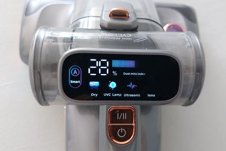 Das Display zeigt alle wichtigen Infos gut lesbar an Das Display zeigt alle wichtigen Infos gut lesbar an