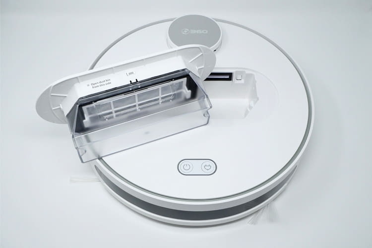 Der Staubbehälter ist bei 360 S6 vergleichsweise gering bemessen Der Staubbehälter ist bei 360 S6 vergleichsweise gering bemessen