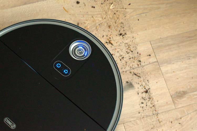 Trockenen Schmutz beseitigte unser Testgerät zuverlässig Trockenen Schmutz beseitigte unser Testgerät zuverlässig