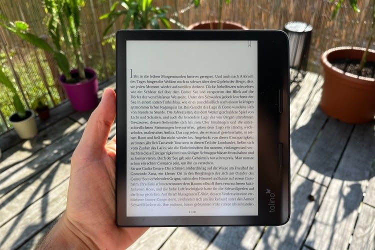 Auch in der Sonne bleibt der Text auf dem Epos 3 stets gut lesbar Auch in der Sonne bleibt der Text auf dem Epos 3 stets gut lesbar