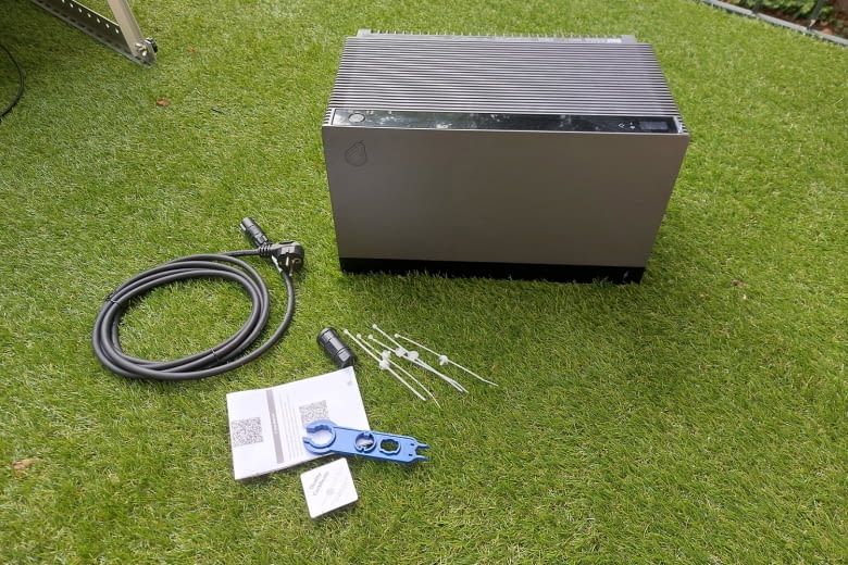 Diese Komponenten waren bei unserem Test-Gerät mit dabei Diese Komponenten waren bei unserem Test-Gerät mit dabei