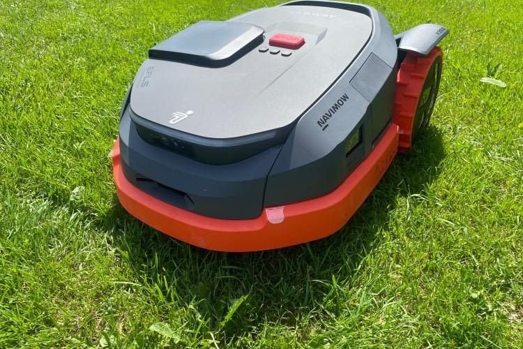 Dank 4G und eingebauter SIM-karte ist der X350 auch ohne WLAN jederzeit per App nachverfolgbar und so auch gut gegen Diebstahl geschützt Dank 4G und eingebauter SIM-karte ist der X350 auch ohne WLAN jederzeit per App nachverfolgbar und so auch gut gegen Diebstahl geschützt