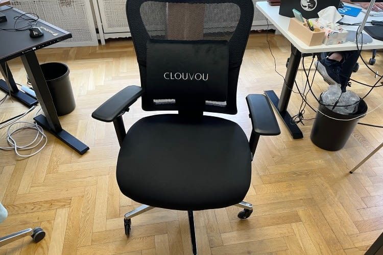Der Clouvou CleverSeat eignet sich für jedes Büro Der Clouvou CleverSeat eignet sich für jedes Büro