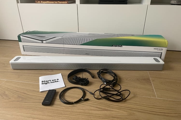 Der Lieferumfang der Soundbar Der Lieferumfang der Soundbar