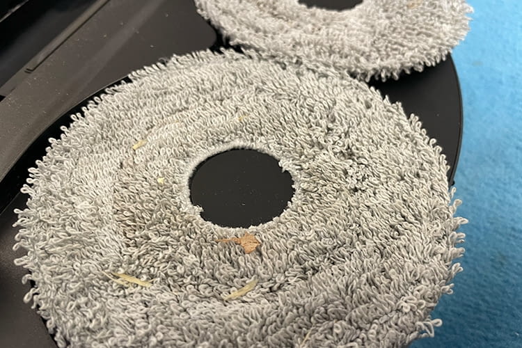 Die Moppwäsche war nicht ganz so tiefsehend wie bei Premium-Saugern Die Moppwäsche war nicht ganz so tiefsehend wie bei Premium-Saugern