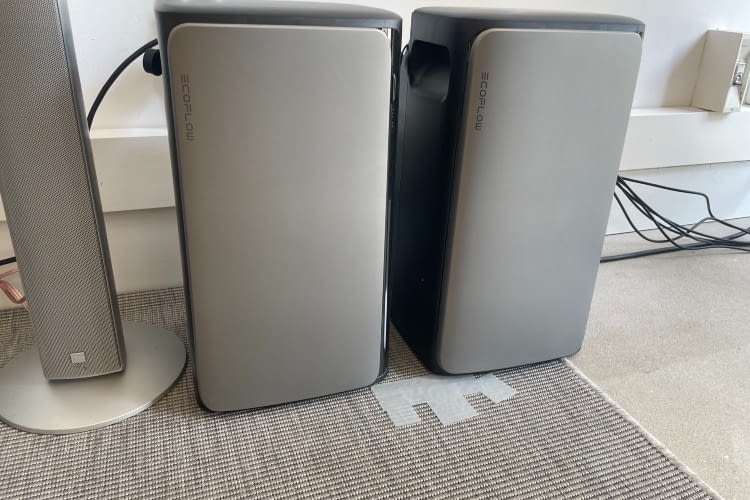 Optisch sind der STREAM Ultra (rechts) und der STREAM Pro (links) identisch Optisch sind der STREAM Ultra (rechts) und der STREAM Pro (links) identisch