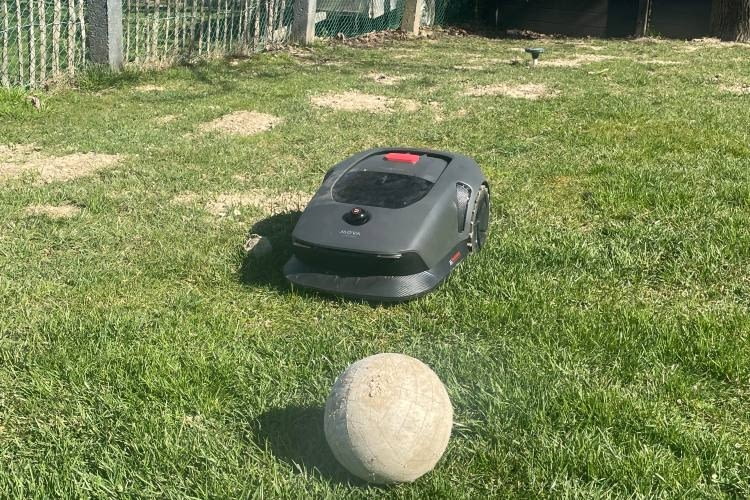 Die Hinderniserkennung des Mova 600 war im Test sehr gut Die Hinderniserkennung des Mova 600 war im Test sehr gut