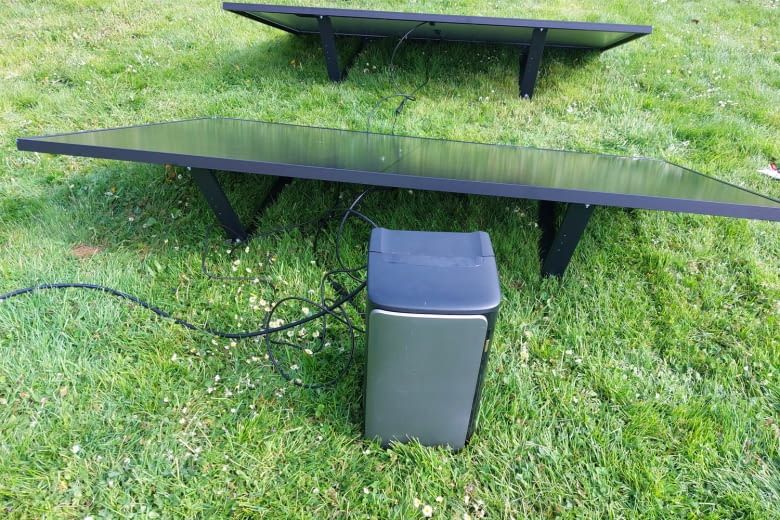 Wer einen Speicher hat, kann das Balkonkraftwerk sogar im Schrebergarten nutzen Wer einen Speicher hat, kann das Balkonkraftwerk sogar im Schrebergarten nutzen