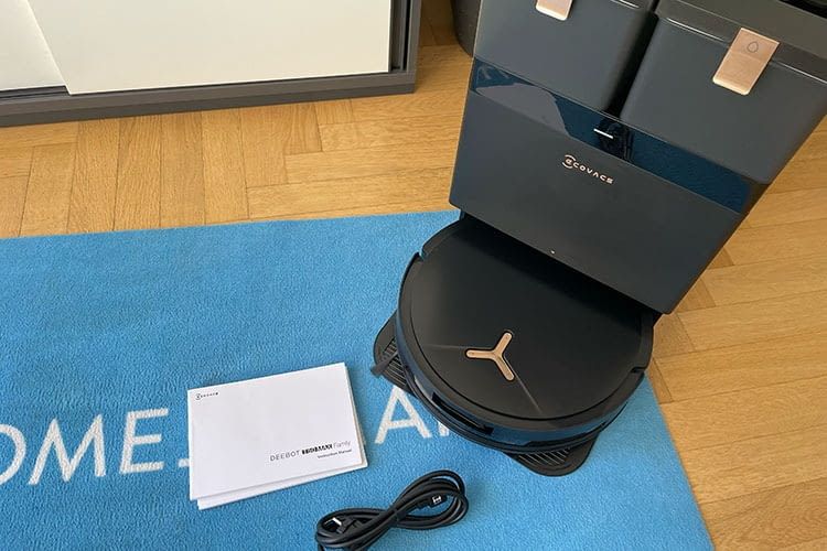 Leider wird liegt auch bei diesem ECOVACS kaum Zubehör bei Leider wird liegt auch bei diesem ECOVACS kaum Zubehör bei