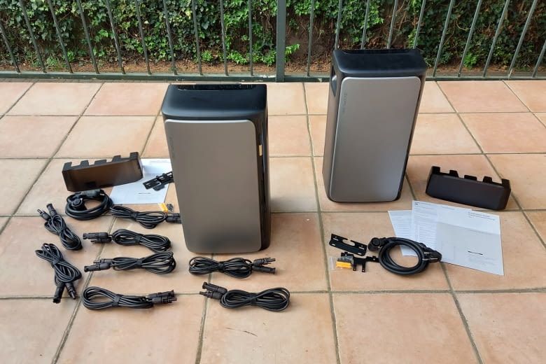 Ultra (links) bringt deutlich mehr Zubehör mit als AC Pro Ultra (links) bringt deutlich mehr Zubehör mit als AC Pro