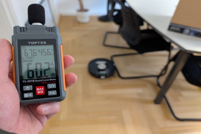 Der Shark im Lautstärke Test. Der Shark im Lautstärke Test.